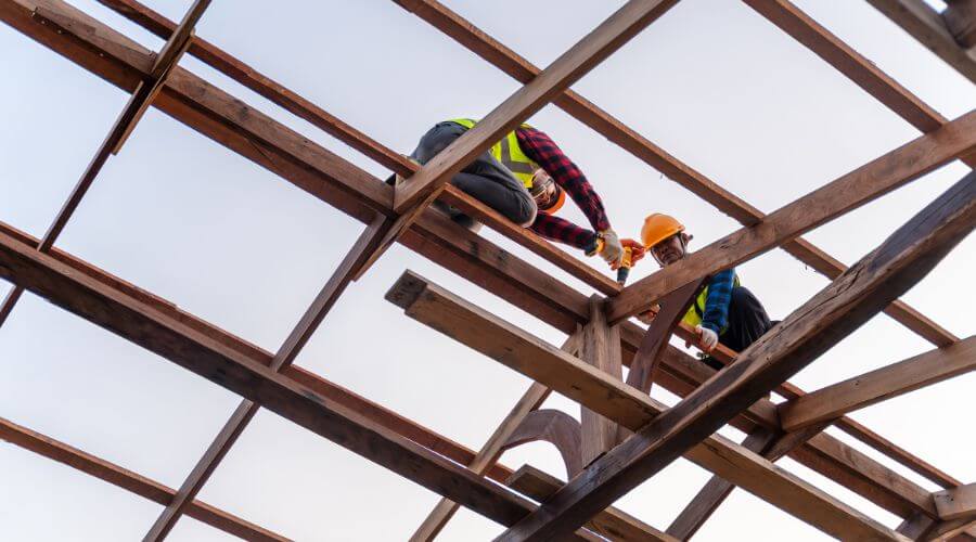 Professional gutter cleaning services in Simon, WV